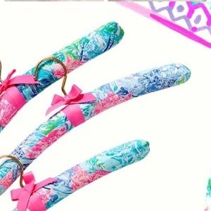 Lilly Pulitzer bohemian queen fabric hangers NEW